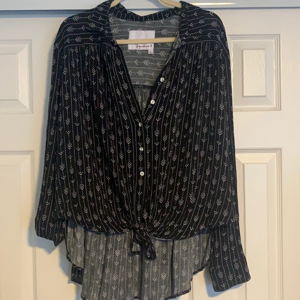 Tie front high low top